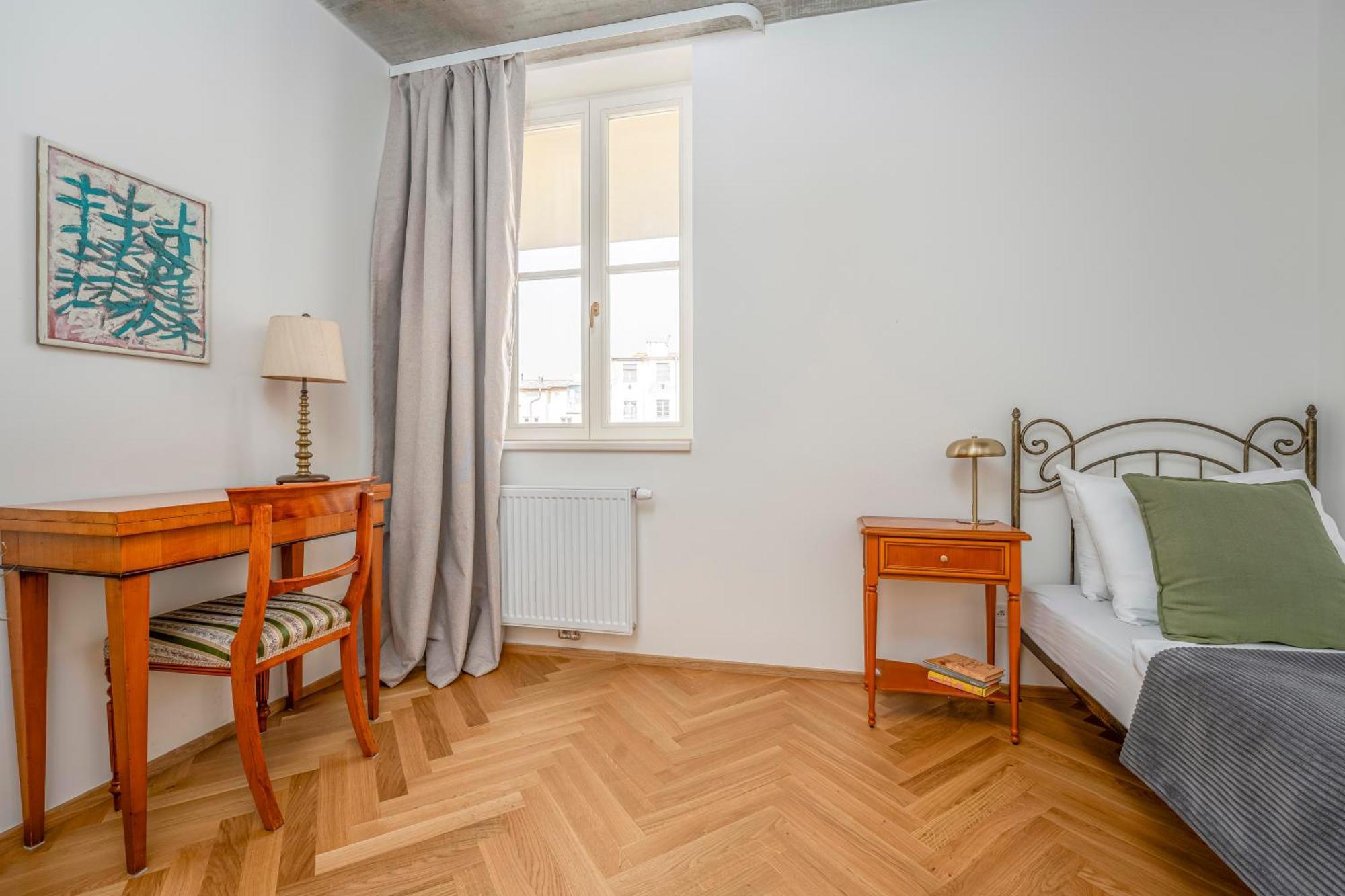 Visit Oomph Apartments Prague Exterior photo