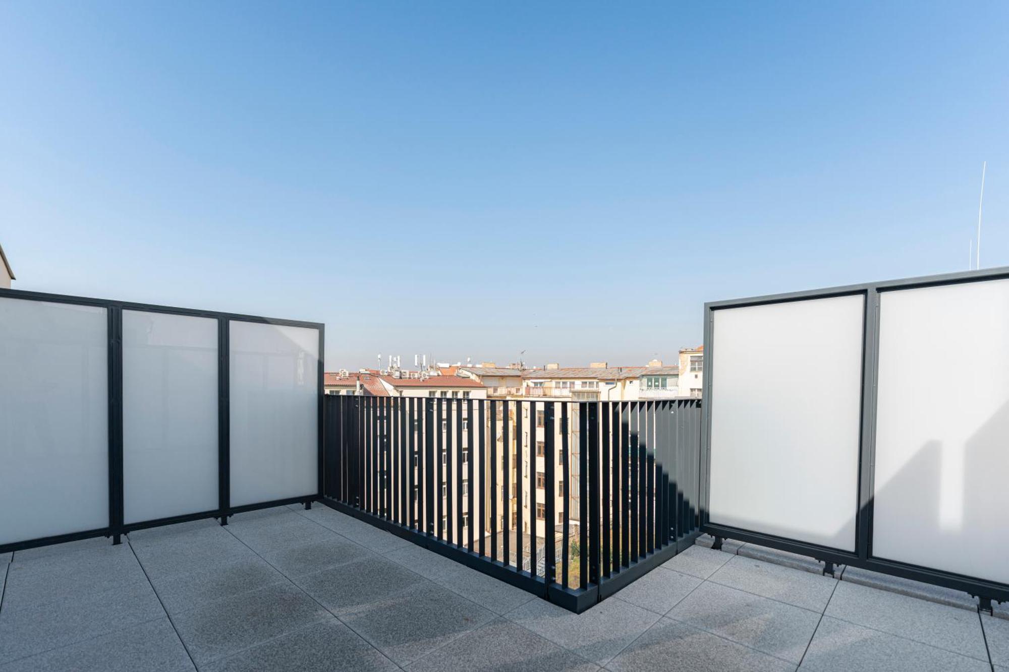 Visit Oomph Apartments Prague Exterior photo