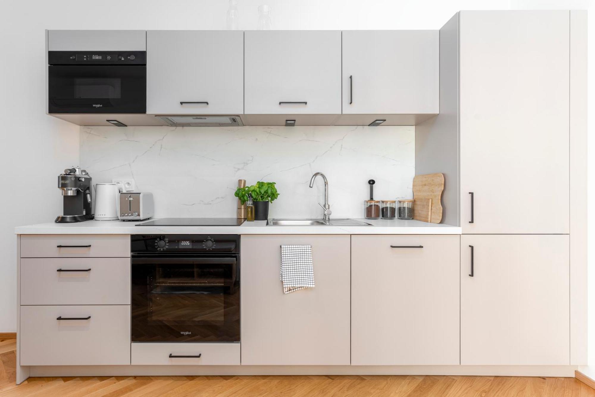 Visit Oomph Apartments Prague Exterior photo
